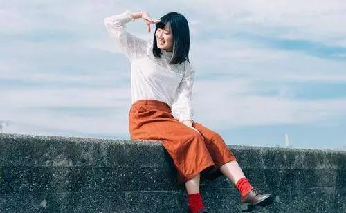 男友月薪3千結不起婚,准婆婆:姑娘你要求太高,女人:我們分手 !