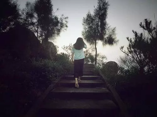 為「真愛」離婚5年,男人看到如今的妻子,才知道自己錯怪了前妻 !