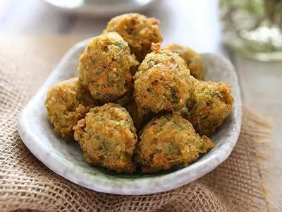 9種素炸丸子的做法,燒湯、燴菜、吃火鍋都能放一些,方便又好吃