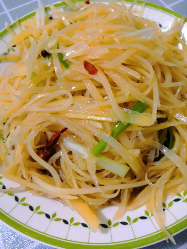 土豆絲的14種做法,製作簡單營養開胃,搭配米飯更是超級下飯