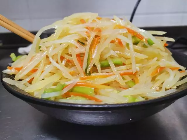 土豆絲的14種做法,製作簡單營養開胃,搭配米飯更是超級下飯