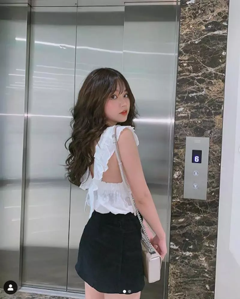 越南嫩妹「Thuỷ Thanh Nguyễn」白皙水靈像娃娃,微肉感好像鄰家小妹妹!