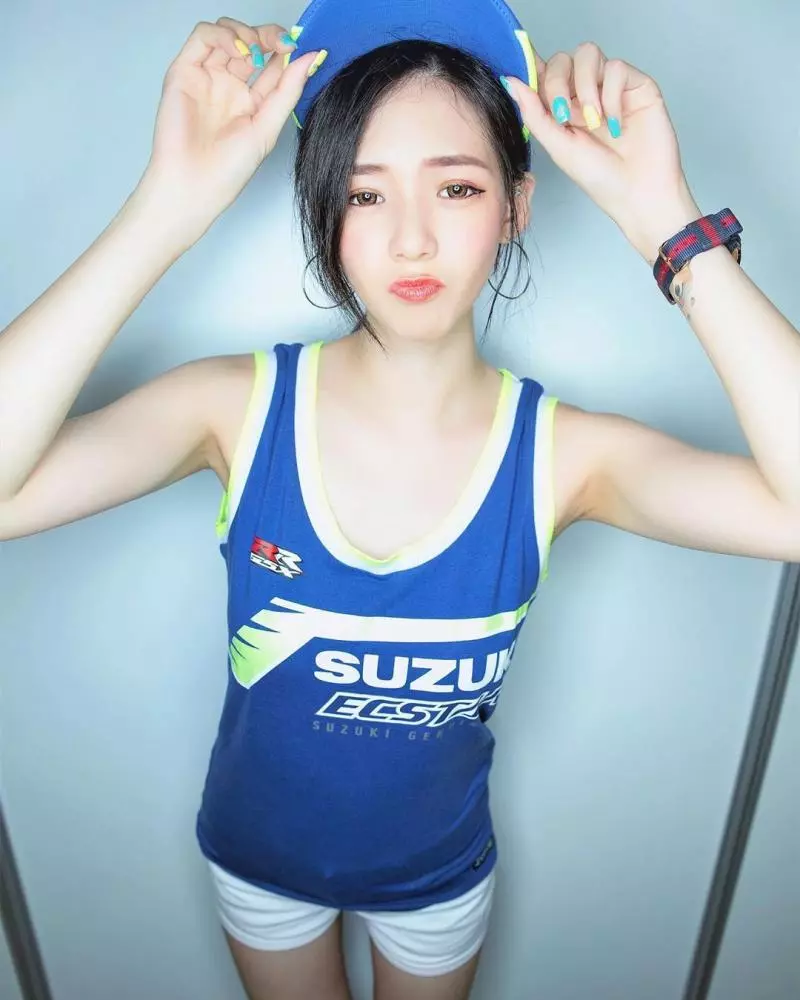 鐵粉急擋:不可以這麼美!「吳若Dudu」美女光太耀眼讓人一眼就沈醉!