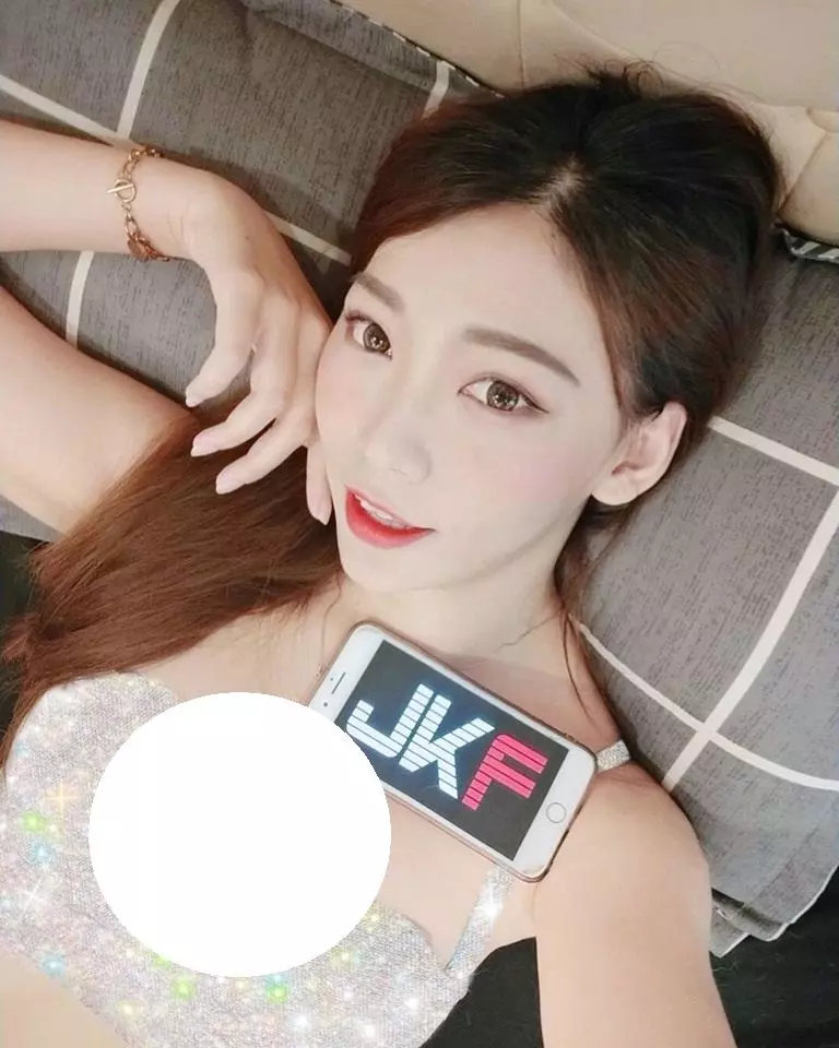 躲在倉庫的OL!酒窩正妹「薇娜 Verna」