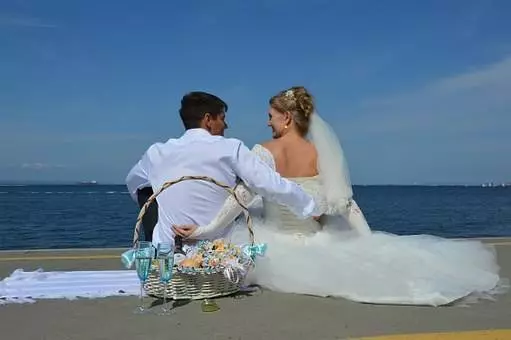 父母36年的婚姻告訴我:由親情轉化而來的愛情,更加牢固 !