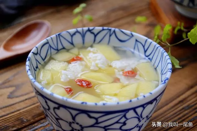 天冷學會這十二種糖水,清甜滋補又潤燥,每天喝一碗,全身都暖和