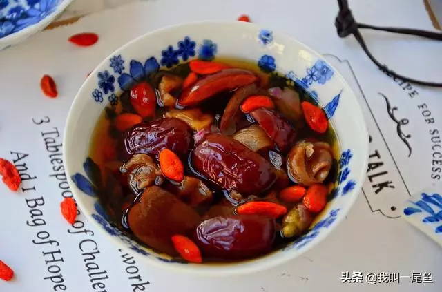 天冷學會這十二種糖水,清甜滋補又潤燥,每天喝一碗,全身都暖和