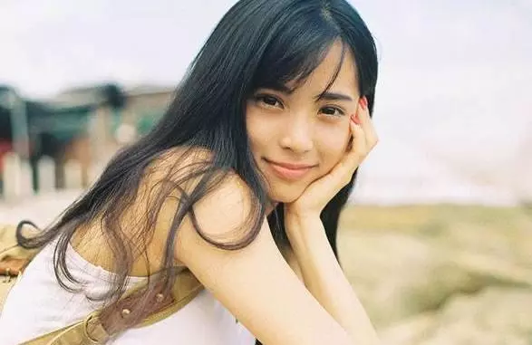 我出嫁我媽陪嫁一套房,婆婆逢人就夸兒子有本事,如今她不吭聲了