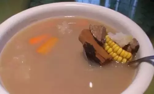 天氣變冷了,幾款暖暖的廣東靚湯送給你