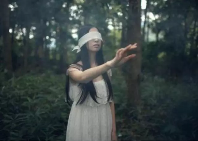 「女兒,你去上班吧!孩子我給你帶」「媽,謝謝您」