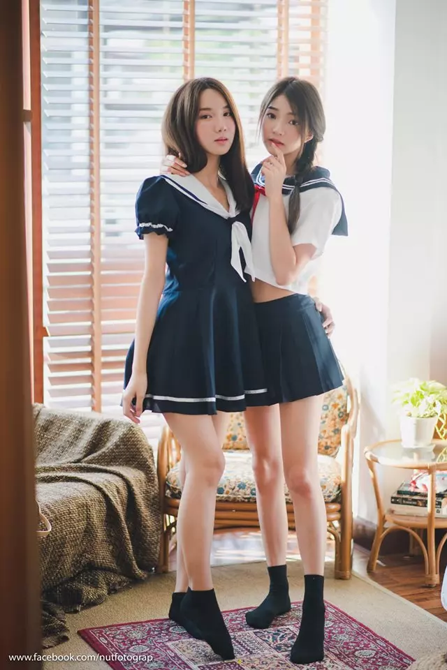 來杯泰式椰奶!泰國清純系正妹「เจ้าแก้มยืด」制服下隱藏性感美體,讓網友都被勾引!