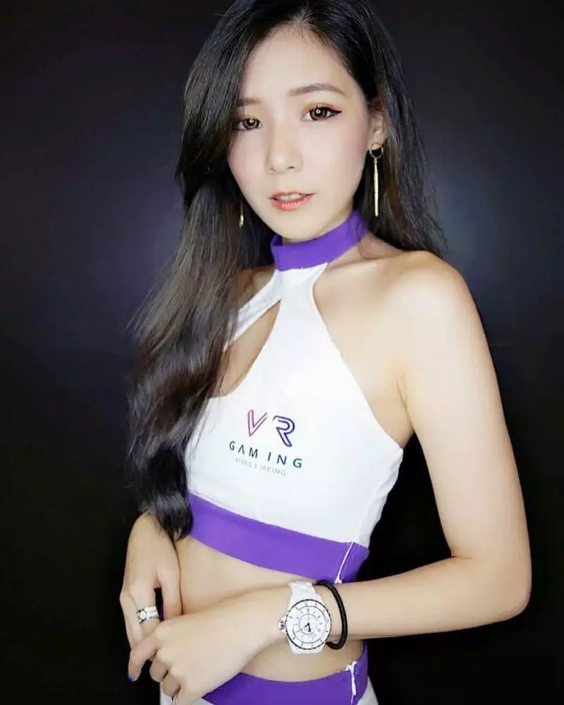 鐵粉急擋:不可以這麼美!「吳若Dudu」美女光太耀眼讓人一眼就沈醉!