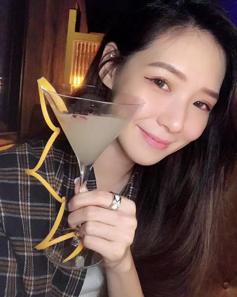 鐵粉急擋:不可以這麼美!「吳若Dudu」美女光太耀眼讓人一眼就沈醉!