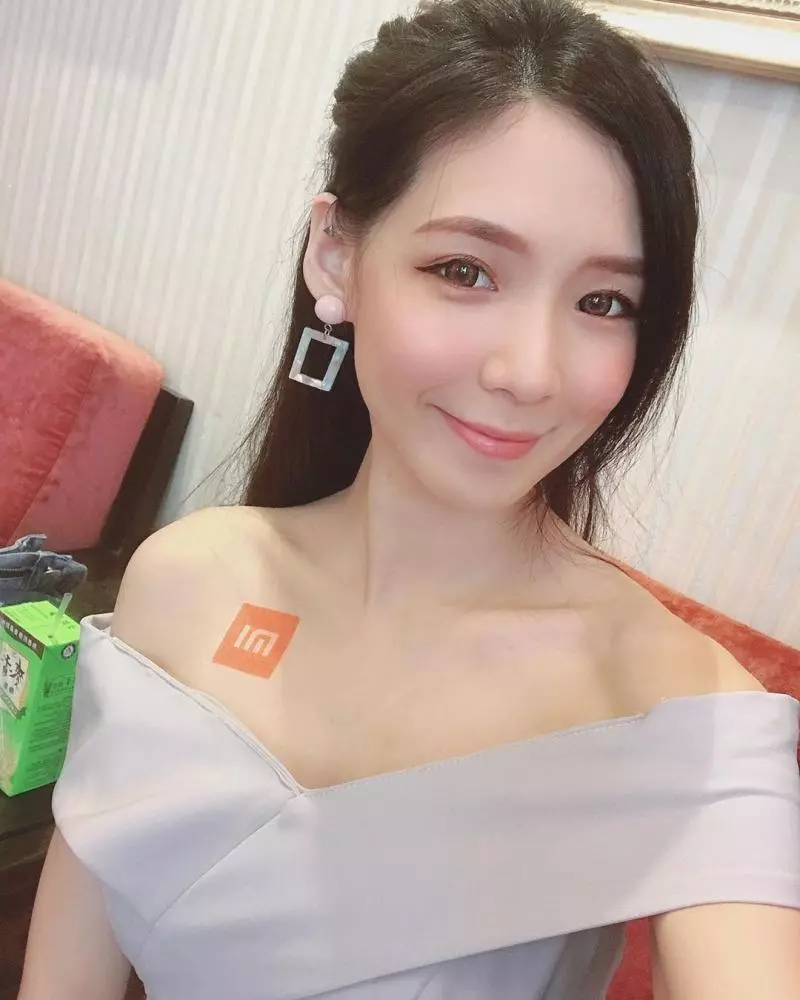 鐵粉急擋:不可以這麼美!「吳若Dudu」美女光太耀眼讓人一眼就沈醉!