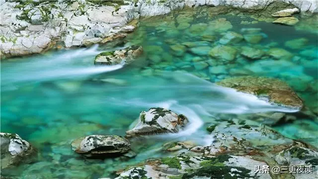 浮在上面的,不必驕傲;沉在底下的,也用不著悲觀