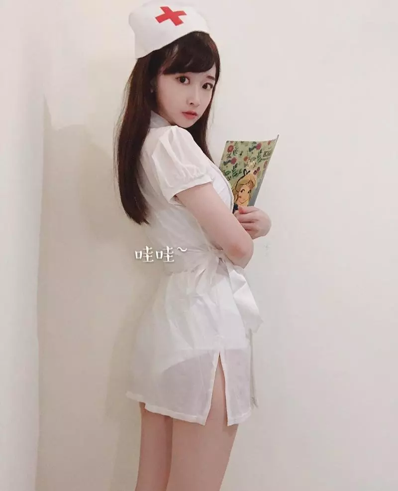 台中有位小護士長的很可愛,每天好多都是她的小粉絲在等她下班。