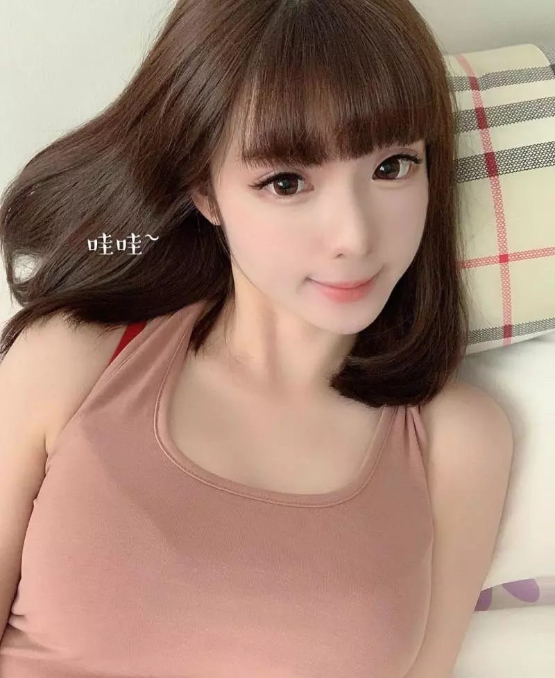 台中漂亮美眉正多,就沒見過這麼不科學這麼棒身材的美眉!