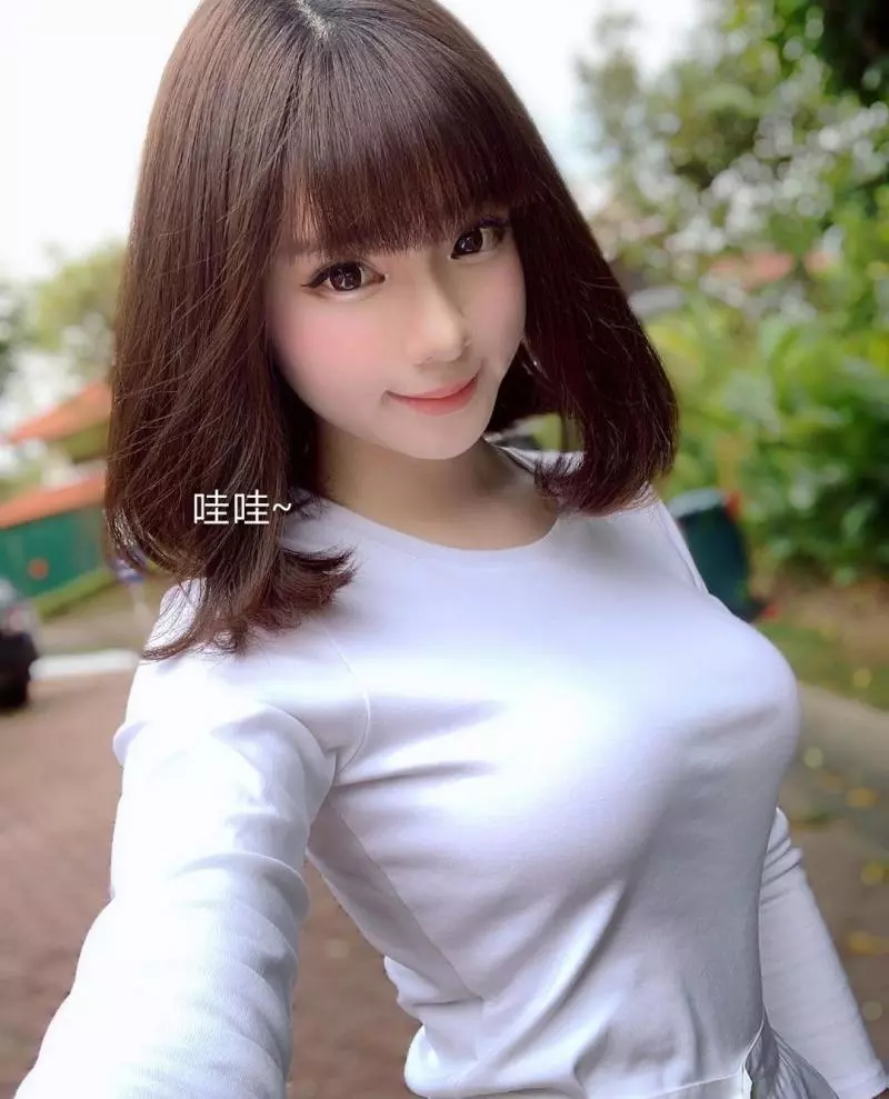 台中漂亮美眉正多,就沒見過這麼不科學這麼棒身材的美眉!