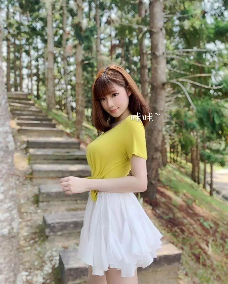 台中漂亮美眉正多,就沒見過這麼不科學這麼棒身材的美眉!
