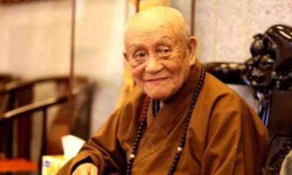 無名老僧的忠告:人在低谷時,做好這三件事,馬上就會轉運