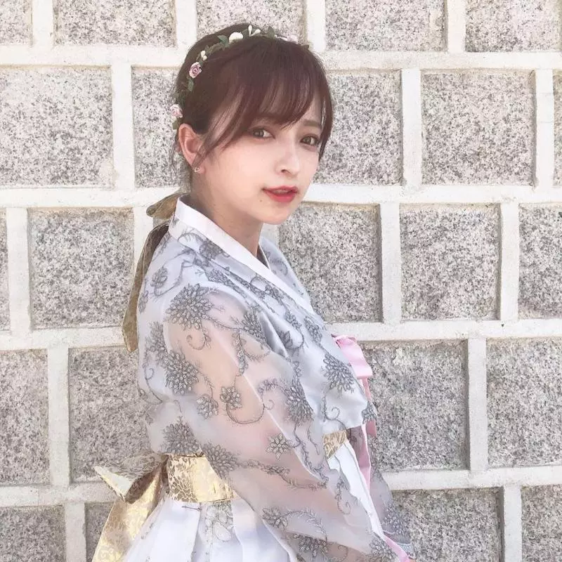 清新櫻花妹「船木沙織」海攤上大秀白嫩美體,男人們看到都不小心溺水了!