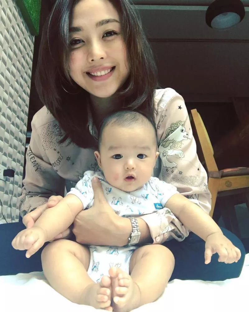 5歲兒子不想上學「辣媽爽快請假帶他出門玩」!玩不到半天就讓「兒子哭求回去上學」網讚爆!