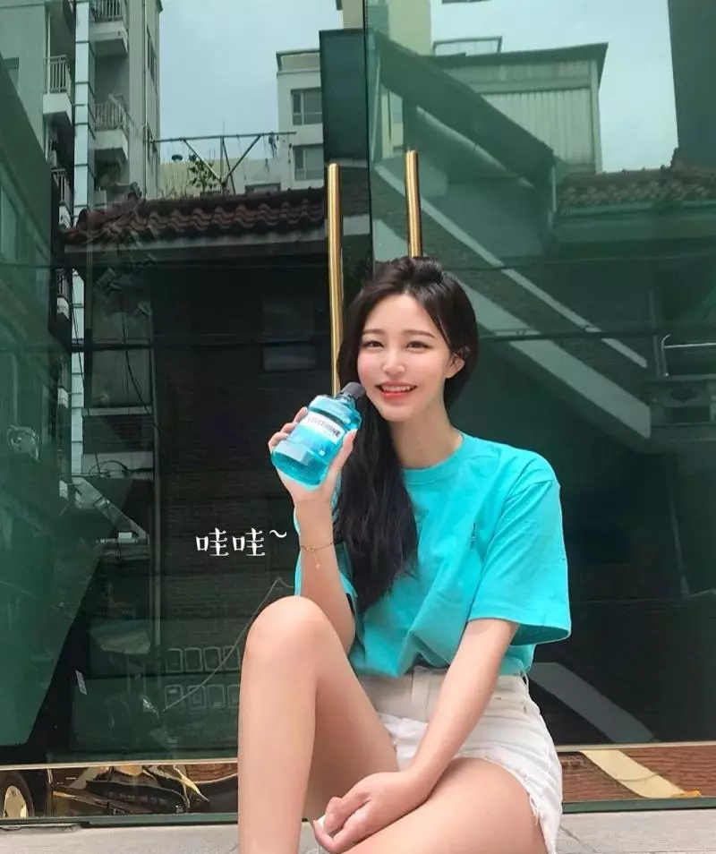 腿長到逆天超火辣的MIN 迷倒了不少網友,真的美跪了~~