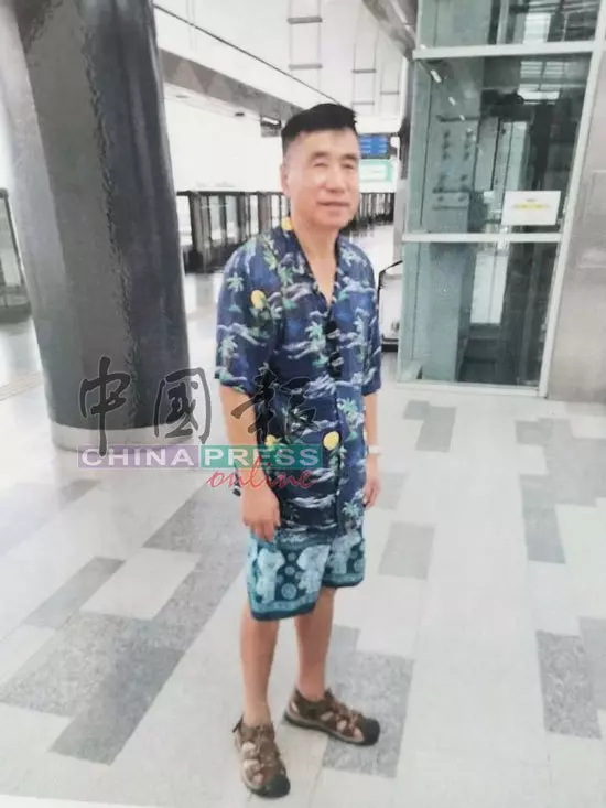 找到了!被民眾誤認為賊徒,來馬出席兒子畢業典後失蹤,中國男 羈押扣留所!