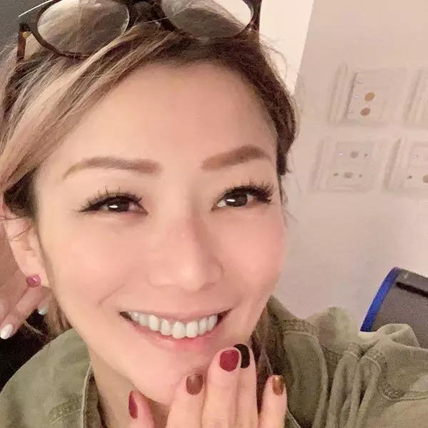 傳黃心穎懷許志安孩子,鄭秀文IG吐「心裡話」!