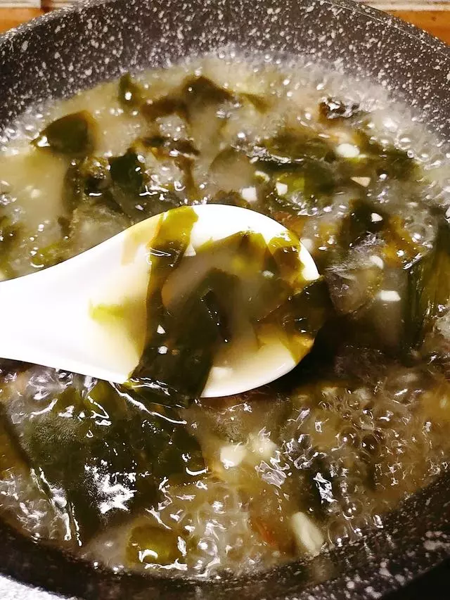 鮮香誘人的14道海帶湯,每天喝一碗,半個月都不帶重複