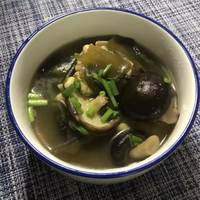 鮮香誘人的14道海帶湯,每天喝一碗,半個月都不帶重複