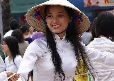 台男花9萬馬幣娶越南新娘,新婚夜痛哭大喊:不行不行我不娶了!