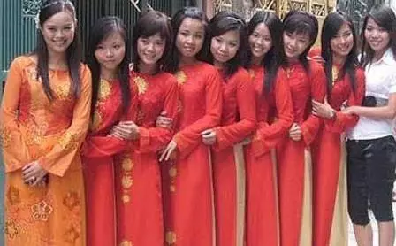 台男花9萬馬幣娶越南新娘,新婚夜痛哭大喊:不行不行我不娶了!