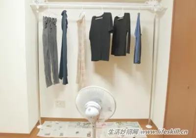 陰雨天晾衣服,如何快乾、防臭?