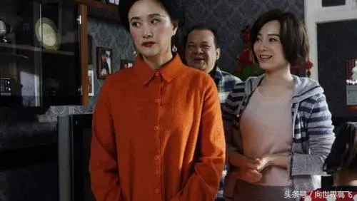 繼母照顧我25天,去了廚房一趟,三碗不同的面,我趕她回老家