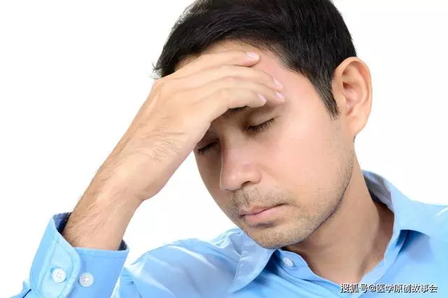 血管狹窄的人,睡覺時往往有四個表現,若全部都有,提示該檢查了!
