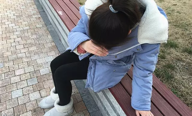 蹲久站起來頭暈眼黑是怎麼回事?多數人經歷過卻不了解,不妨看看