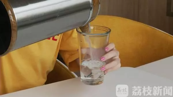 隔夜水能喝嗎?愛喝冰水降溫......喝水這件事,你真懂嗎?