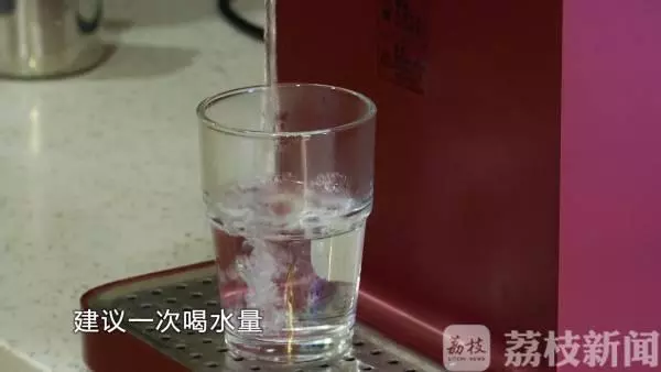 隔夜水能喝嗎?愛喝冰水降溫......喝水這件事,你真懂嗎?