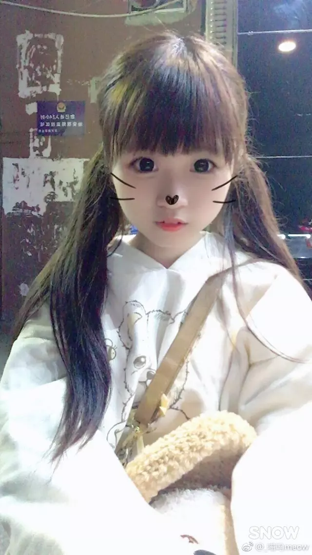 這…真的不科學啊…20 歲長醬,這不是要其他女人都去撞牆了嗎?