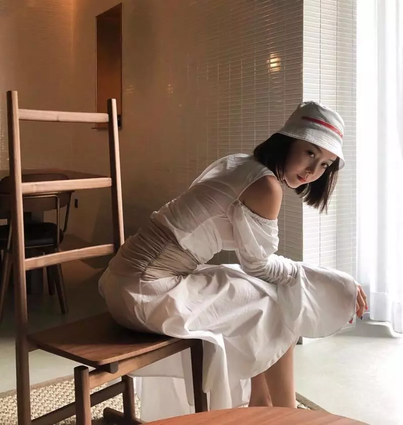 「余函彌Bonnie Yu」美艷五官水靈又迷人,健身美體更讓人看了日日享福夜夜滿足!