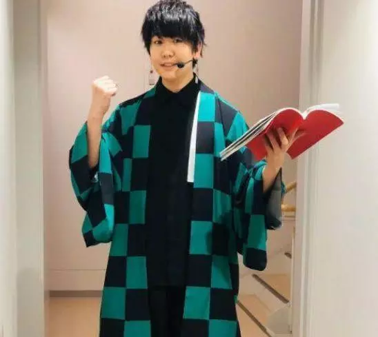 花江夏樹無臺本為《鬼滅之刃》精彩片段配音,網友:炭治郎親臨現場