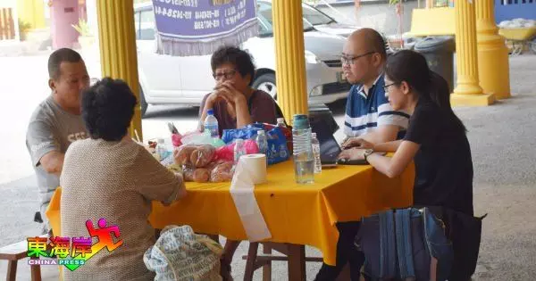 華裔老翁自焚不治 骨灰將撒榴槤樹下