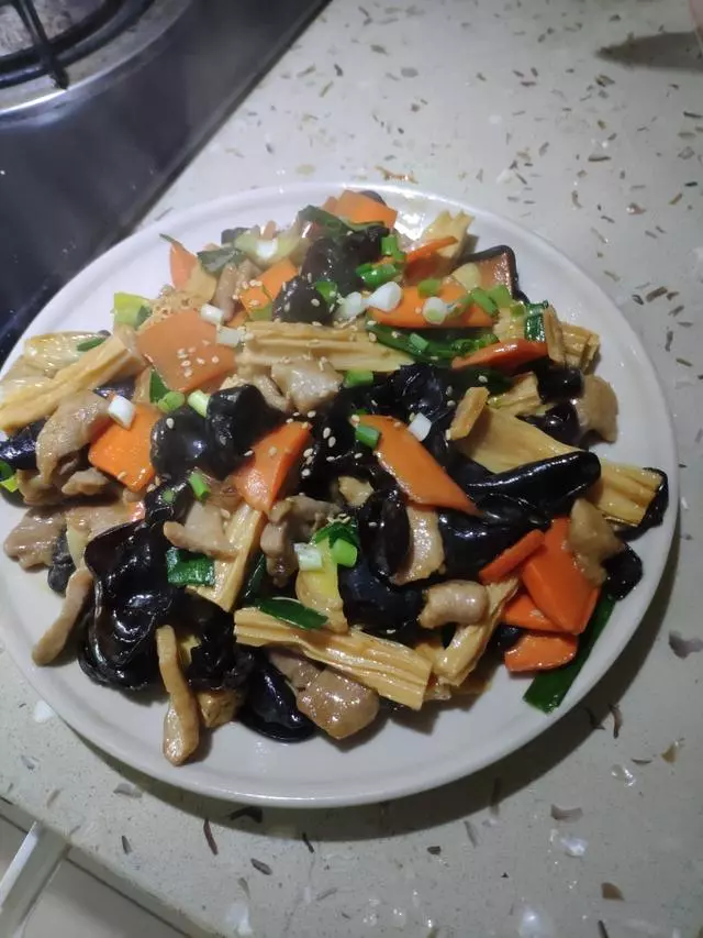 好吃又乾淨的19道腐竹做法,個個都愛吃,給盆紅燒排骨都不換