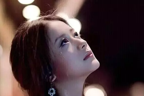 女兒,你不能生二胎,你弟弟還沒買房子