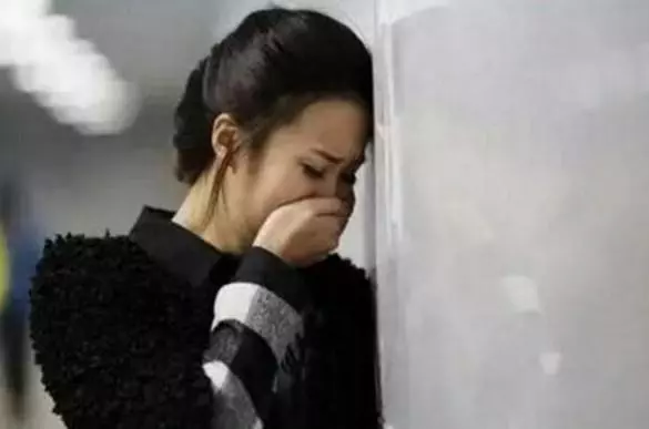 女兒,你不能生二胎,你弟弟還沒買房子