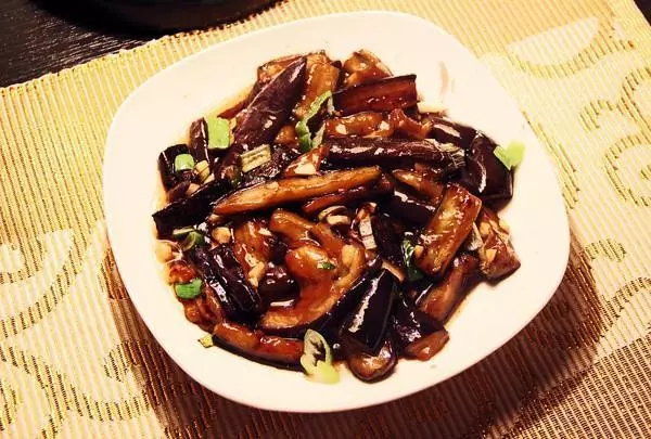 美味加分的13道茄子做法,一年四季吃不膩,營養健康味道好