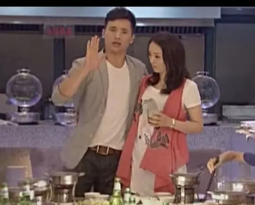 小叔子結婚,我封了一萬紅包,第二天婆婆甩給我一張紙!