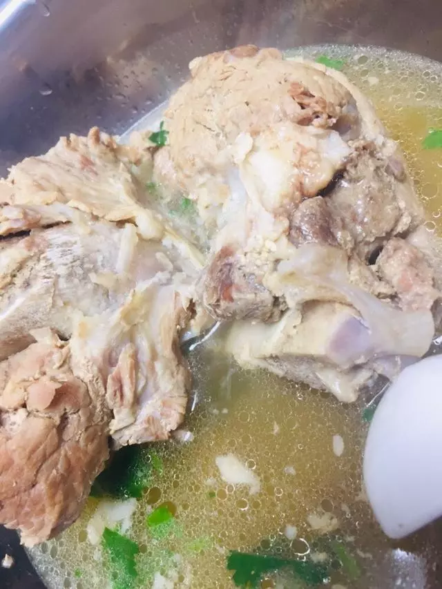 鮮香四溢的14道骨頭湯做法,湯汁濃白鮮美,好看又好喝不輸紅燒肉