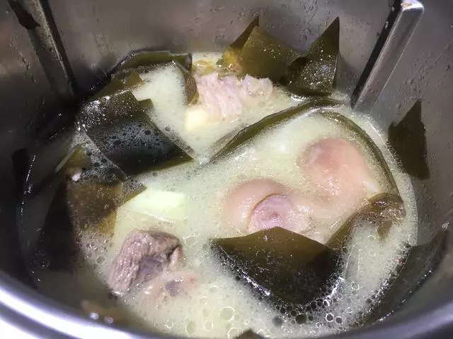 鮮香四溢的14道骨頭湯做法,湯汁濃白鮮美,好看又好喝不輸紅燒肉